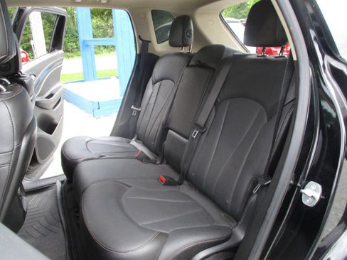 Used 2016 Buick Envision Premium w/ Driver Confidence Package AWD/4WD image 30