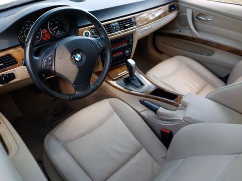 Used 2007 BMW 328i Sedan RWD image 4
