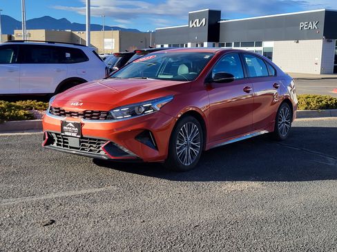 Used 2023 Kia Forte GT-Line w/ GT-Line Premium Package image 5