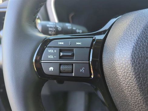 New 2025 Honda Pilot EX-L image 5