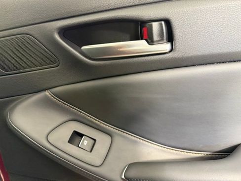 Used 2020 Toyota Avalon XSE image 28