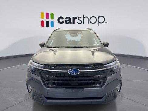 Used 2025 Subaru Forester Touring AWD/4WD image 8