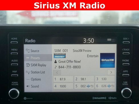 Used 2021 Toyota Highlander XLE image 10