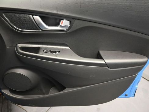 Used 2022 Hyundai Kona SEL w/ Convenience Package image 28