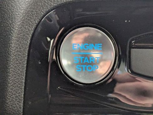 Used 2024 Ford Escape ST-Line w/ Tech Pack #1 AWD/4WD image 22