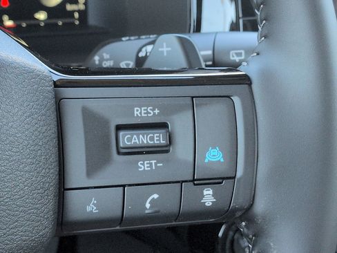 New 2026 Nissan Pathfinder SL image 28