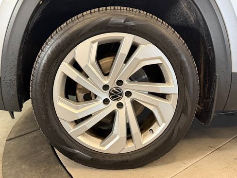 Used 2020 Volkswagen Atlas Cross Sport SEL w/ Cross Sport MDO Package image 27