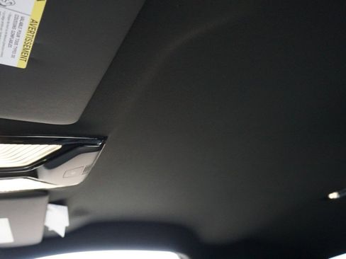 Used 2025 BMW M2 w/ Lighting Package image 25