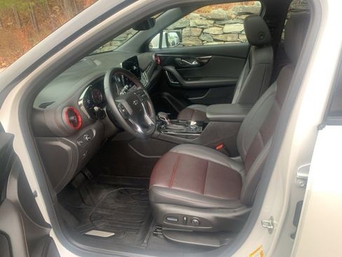 Certified 2023 Chevrolet Blazer RS w/ Driver Confidence II Package image 18