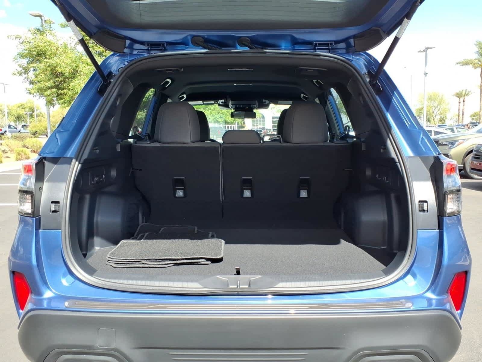 Used 2026 Subaru Forester AWD/4WD image 16