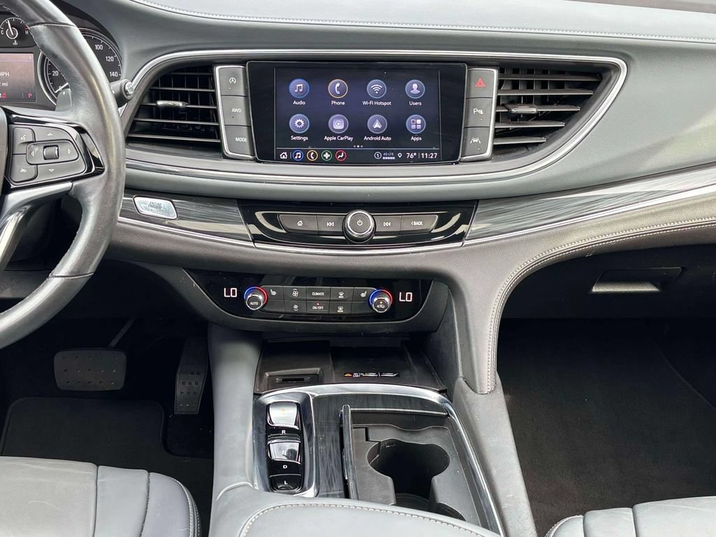 Used 2024 Buick Enclave Essence w/ Experience Buick Package AWD/4WD image 28