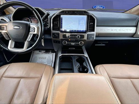 Certified 2022 Ford F250 Lariat w/ Chrome Package image 7