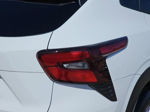 New 2026 Chevrolet Trax LS w/ LS Convenience Package FWD image 39