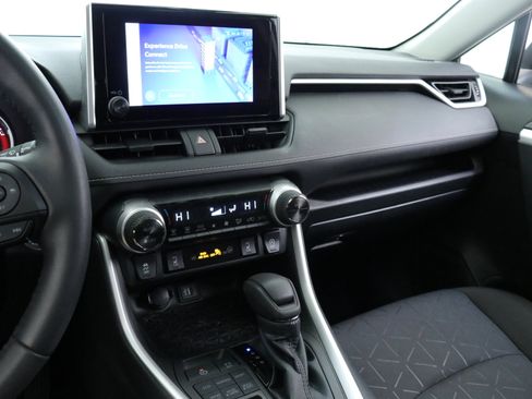 Used 2023 Toyota RAV4 XLE image 17