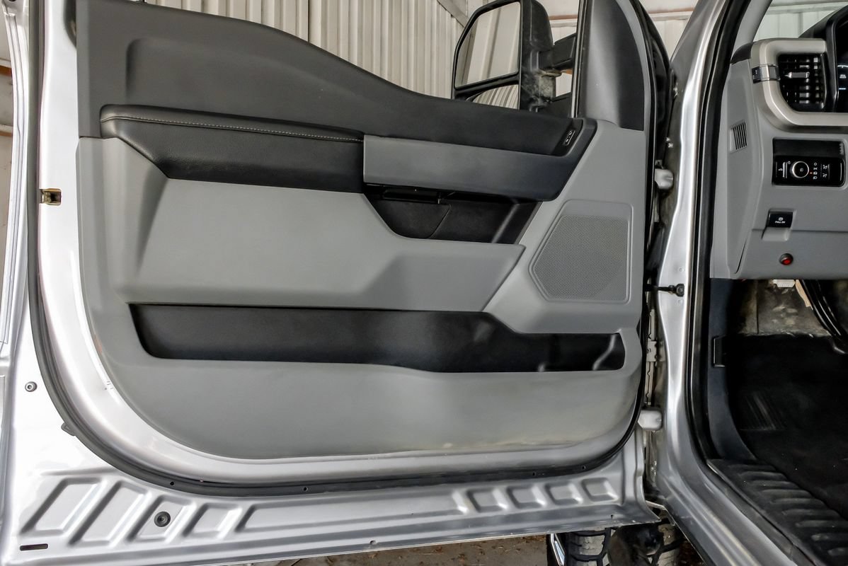 Used 2023 Ford F350 XLT AWD/4WD image 39