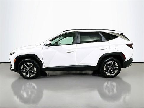 Certified 2025 Hyundai Tucson SEL image 4