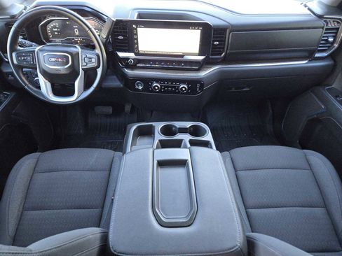 Certified 2024 GMC Sierra 1500 Elevation image 24