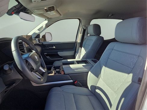 Used 2024 Toyota Tundra Limited image 14