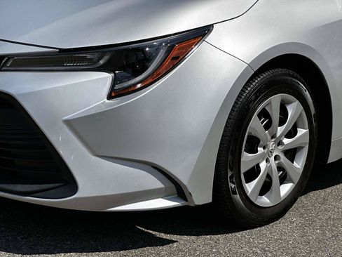 Used 2024 Toyota Corolla LE FWD image 10