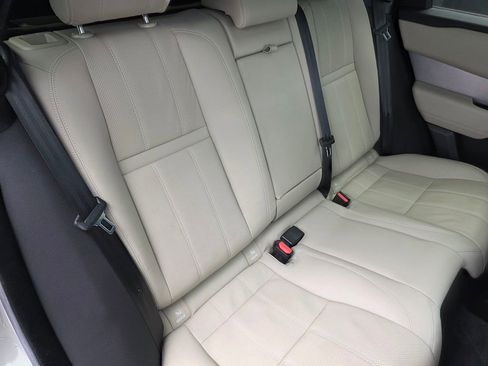 Used 2021 Land Rover Range Rover Velar R-Dynamic S image 26