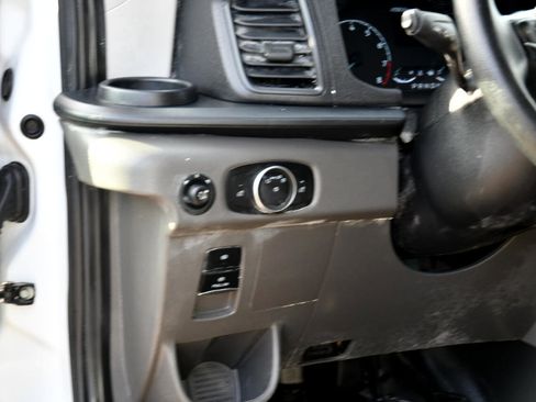 Used 2023 Ford Transit 250 148 High Roof Extended image 8