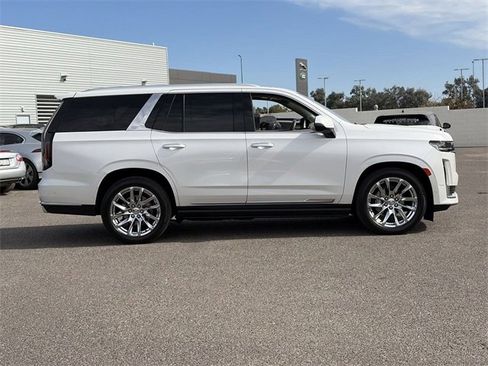 Used 2023 Cadillac Escalade Premium Luxury Platinum w/ LPO, Radiant Package image 5