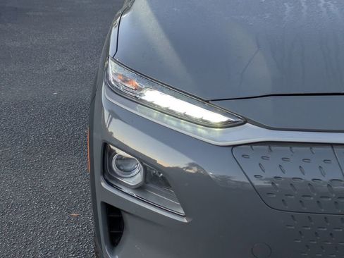 Used 2021 Hyundai Kona Ultimate image 14