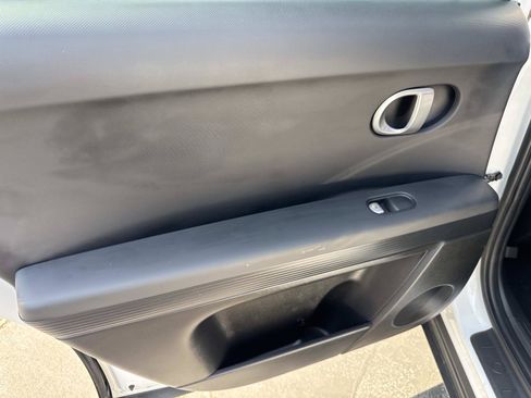 Certified 2024 Hyundai Ioniq 5 SEL RWD image 9