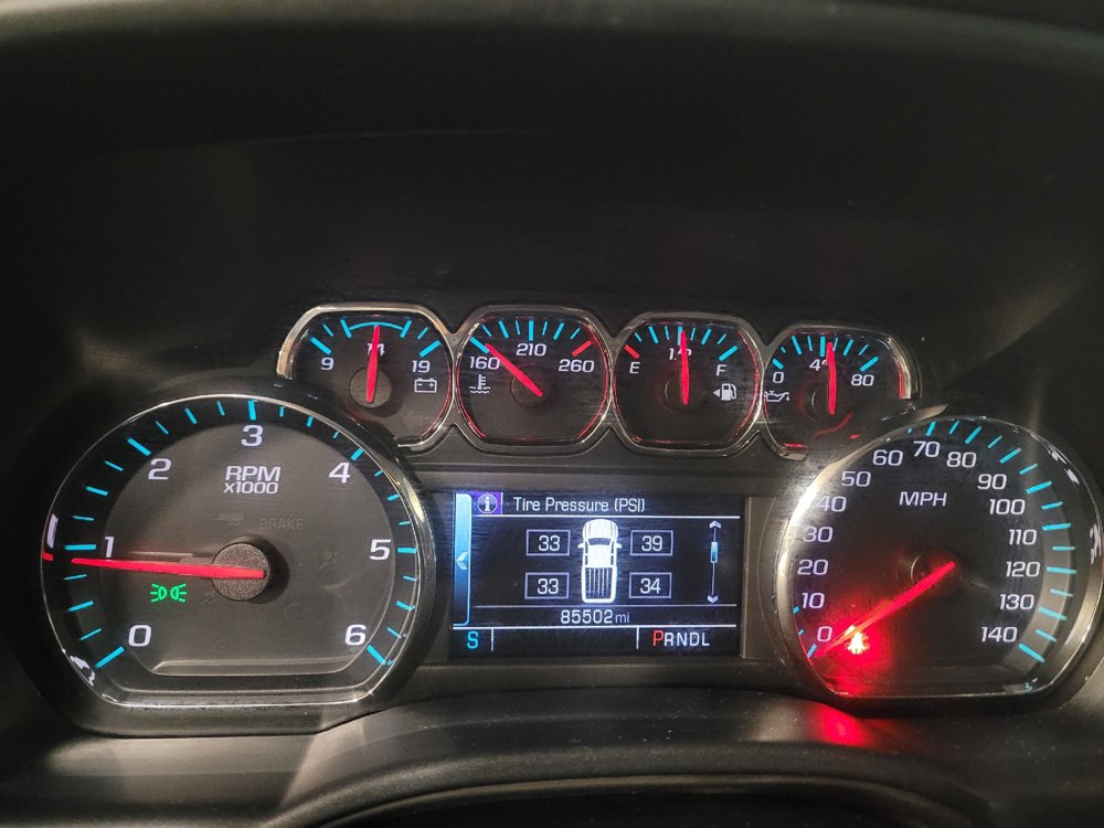 Used 2018 Chevrolet Silverado 1500 LT w/ All Star Edition AWD/4WD image 23