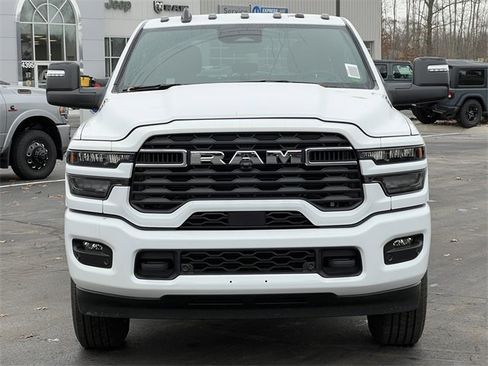 New 2026 RAM 3500 Big Horn image 38