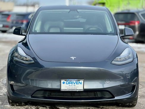Used 2021 Tesla Model Y Long Range image 6