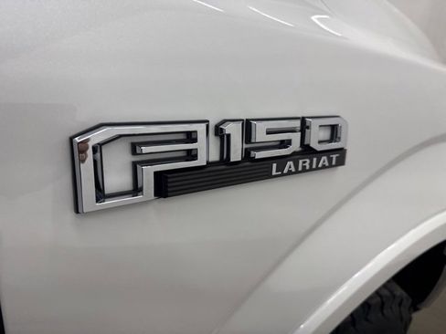 Used 2020 Ford F150 Lariat w/ Equipment Group 502A Luxury image 33