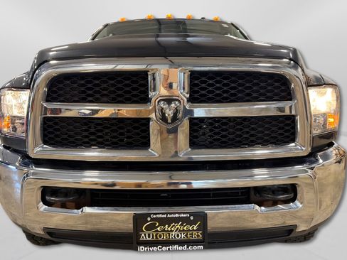 Used 2016 RAM 2500 Tradesman w/ Chrome Appearance Group AWD/4WD image 10