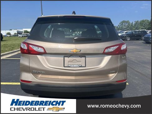 Used 2019 Chevrolet Equinox LS AWD/4WD image 7