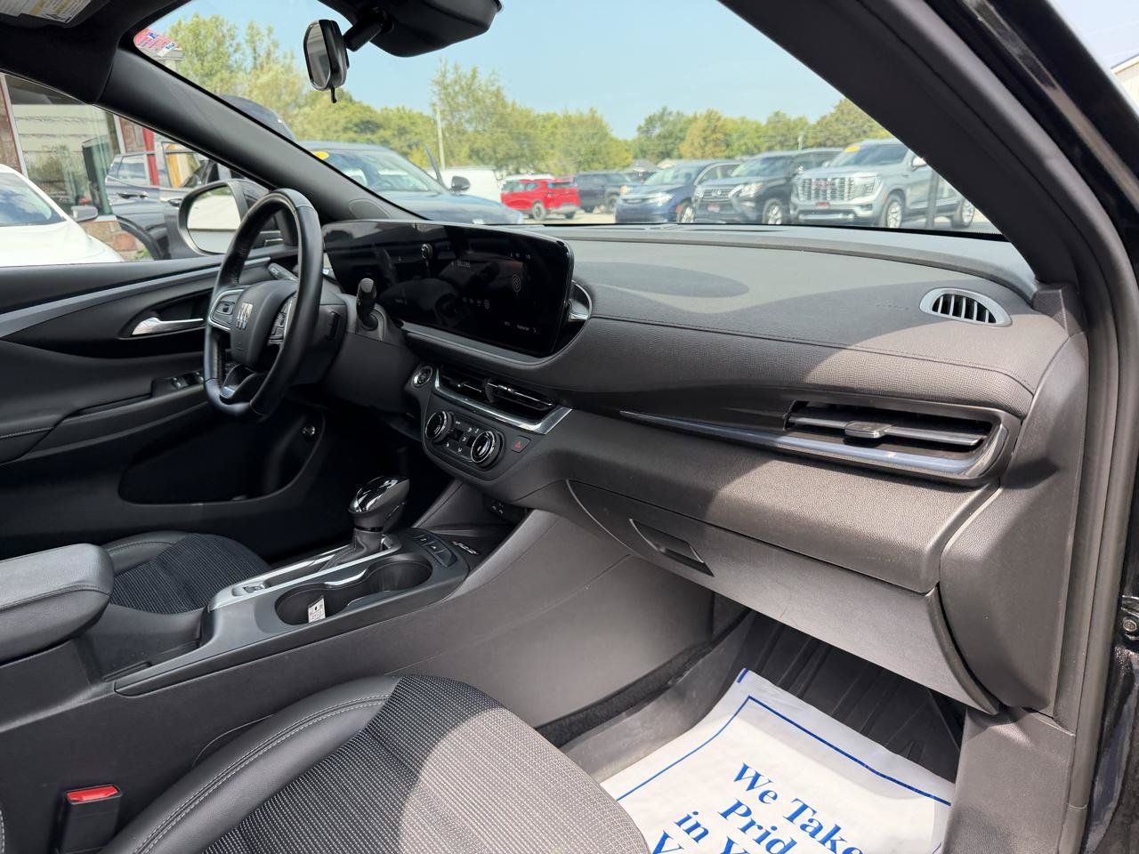 Used 2024 Buick Envista Preferred w/ Convenience I Package FWD image 22