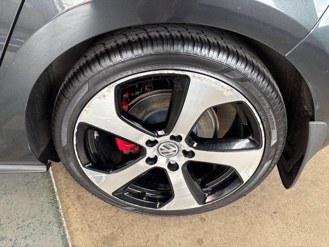 Used 2016 Volkswagen GTI SE w/ Lighting Package (SEL) FWD image 24