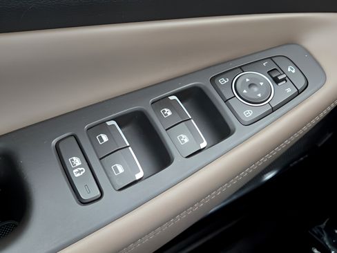 Used 2022 Hyundai Santa Fe Limited AWD/4WD image 13