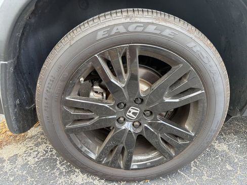 Used 2021 Honda Passport Sport image 8