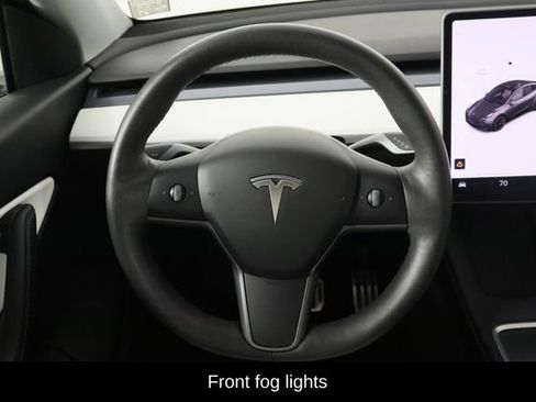 Used 2021 Tesla Model Y Long Range AWD/4WD image 21