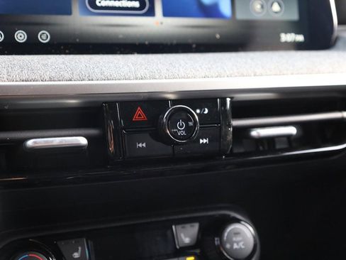 New 2026 Nissan Kicks SV w/ Cold Weather Package image 13