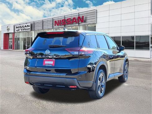 New 2026 Nissan Rogue SV image 6