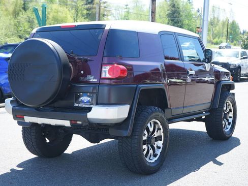 Used 2007 Toyota FJ Cruiser 4WD image 5