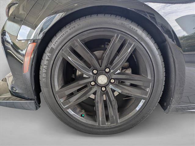 Used 2017 Chevrolet Camaro LT w/ RS Package RWD image 13
