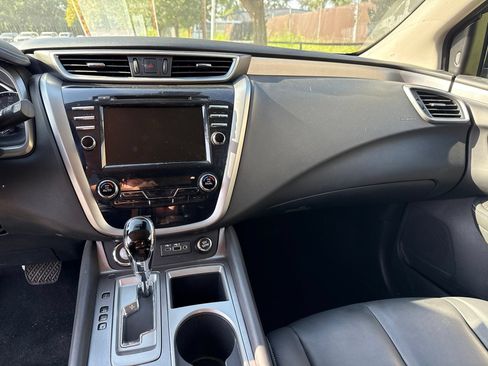 Used 2023 Nissan Murano SV w/ SV Midnight Edition Package AWD/4WD image 18