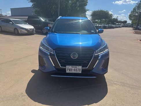 Used 2021 Nissan Kicks SV FWD image 8