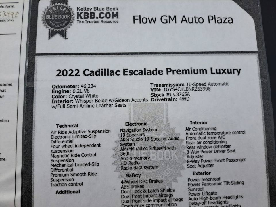 Certified 2022 Cadillac Escalade Premium Luxury w/ Performance Package AWD/4WD image 35