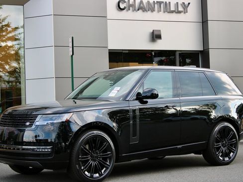 New 2026 Land Rover Range Rover SE AWD/4WD image 1