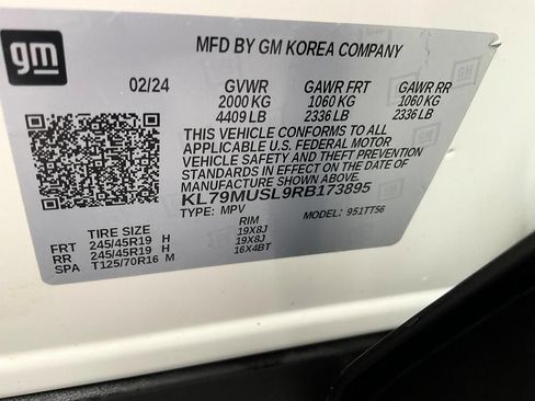 Used 2024 Chevrolet TrailBlazer RS w/ Convenience Package AWD/4WD image 34