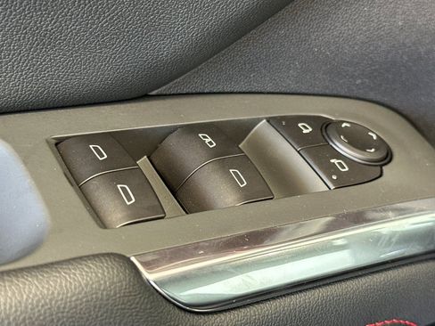 New 2026 Chevrolet Traverse Z71 w/ Enhanced Driving Package image 12