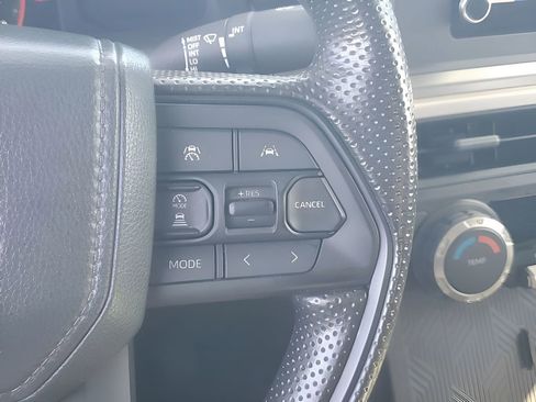 Used 2024 Toyota Tacoma SR5 AWD/4WD image 35